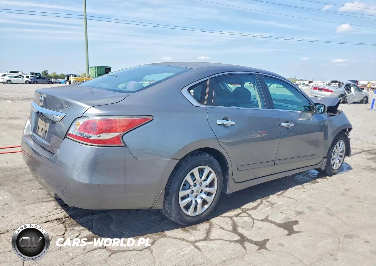 2015 Nissan Altima 2.5 S VIN:1N4AL3AP7FC483749 - 3