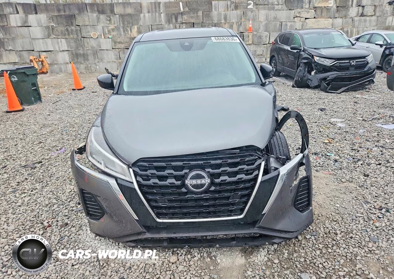 2023 Nissan Kicks S VIN:3N1CP5BV9PL565782 - 5