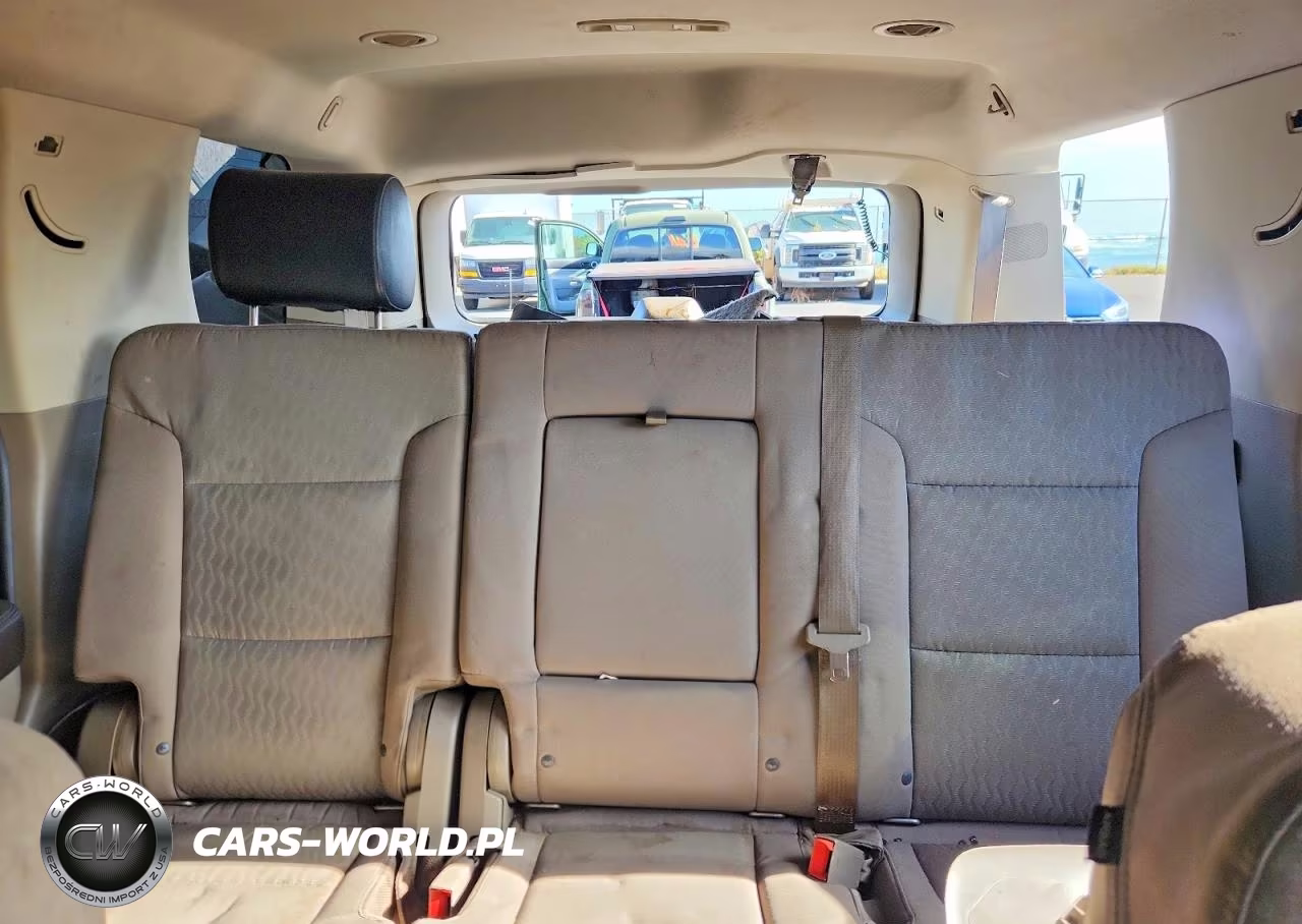 2015 Chevrolet Tahoe C1500 Ls VIN:1GNSCAKC1FR626858 - 10
