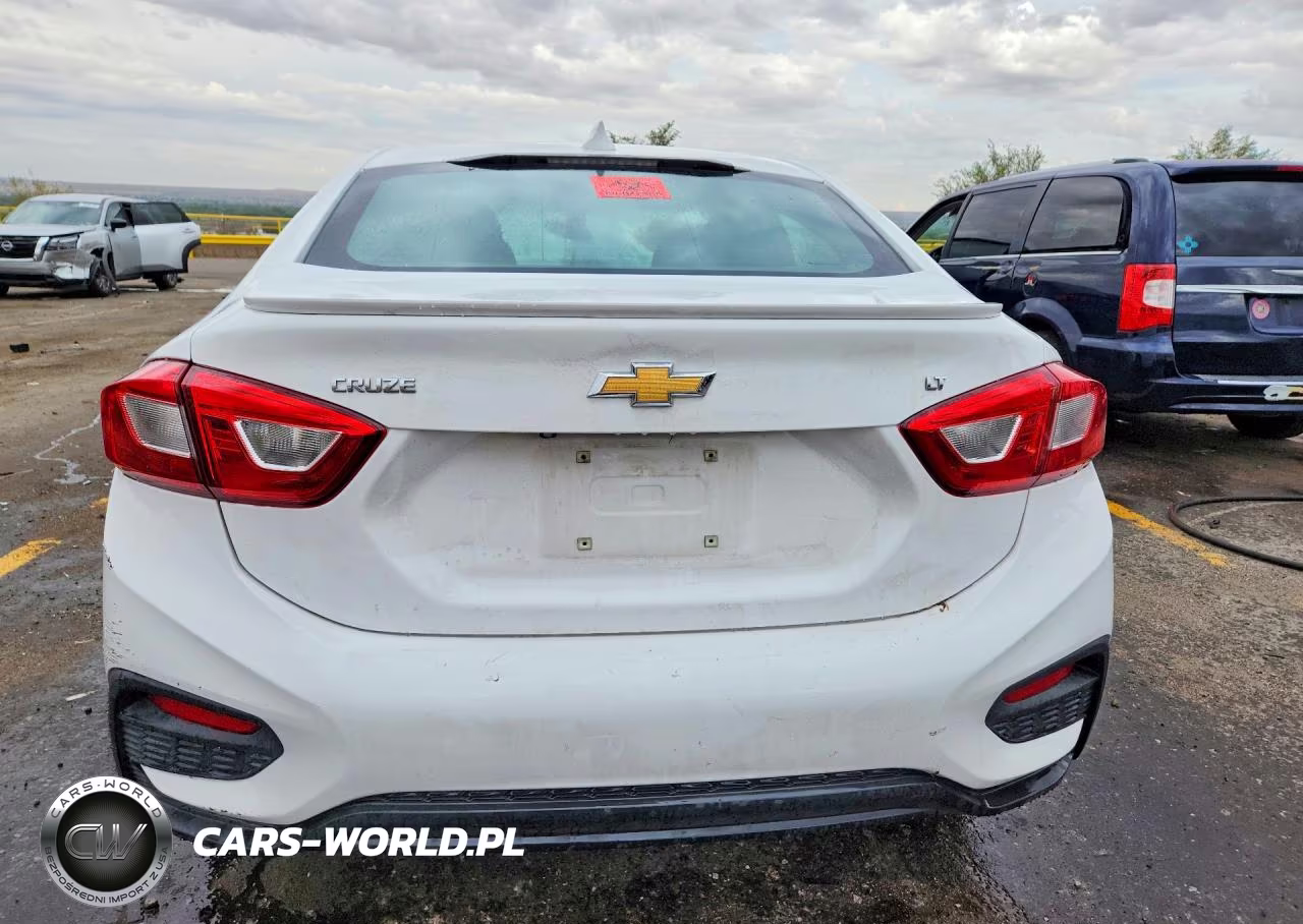 2017 Chevrolet Cruze Lt VIN:1G1BE5SM7H7269132 - 6