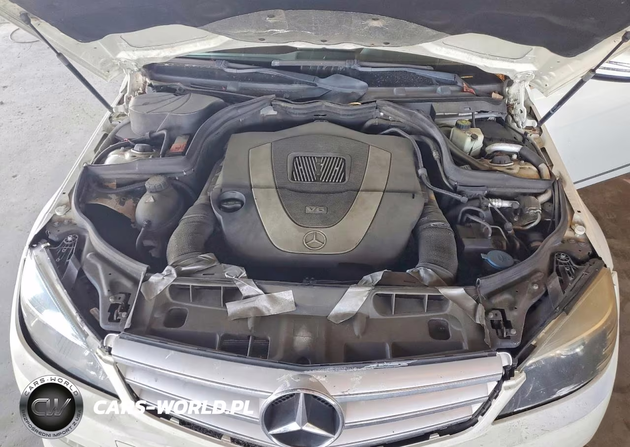 2011 Mercedes-Benz C 300 VIN:WDDGF5EB5BR153272 - 11