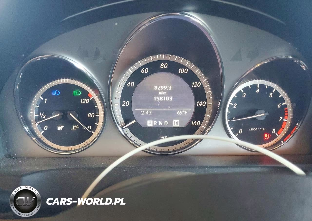 2011 Mercedes-Benz C 300 VIN:WDDGF5EB5BR153272 - 9