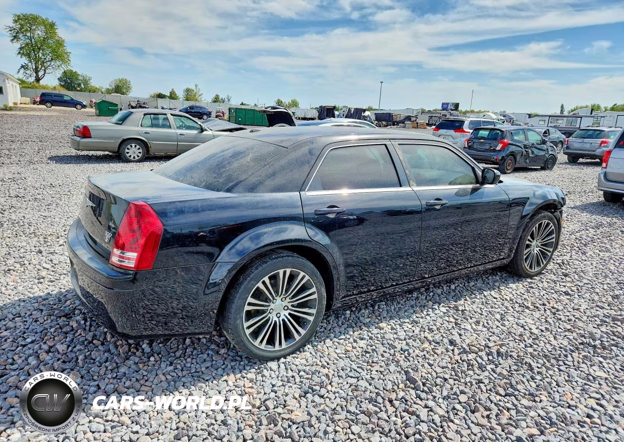 2010 Chrysler 300 S VIN:2C3CA2CVXAH297793 - 3