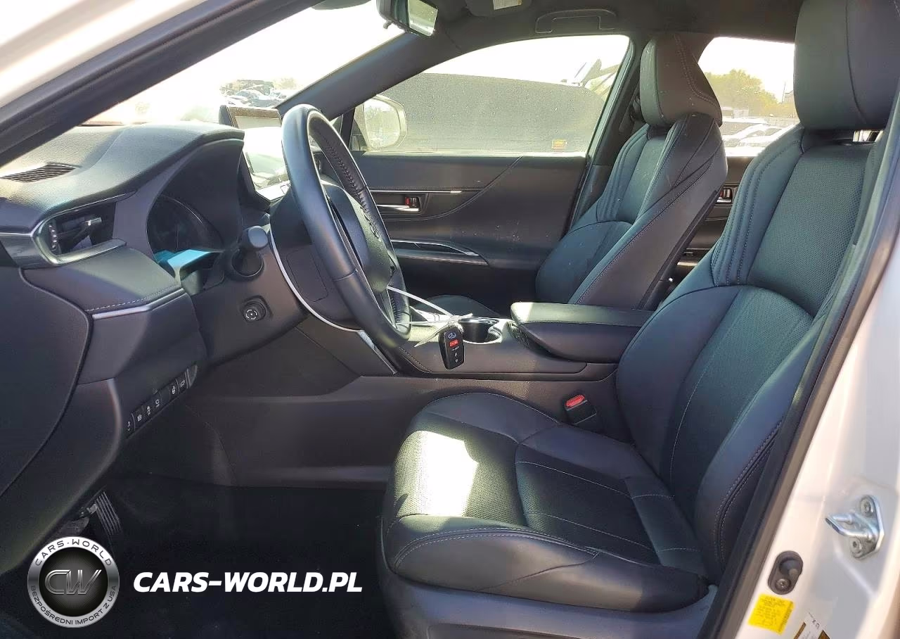 2021 Toyota Venza Limited VIN:JTEAAAAH4MJ074366 - 7