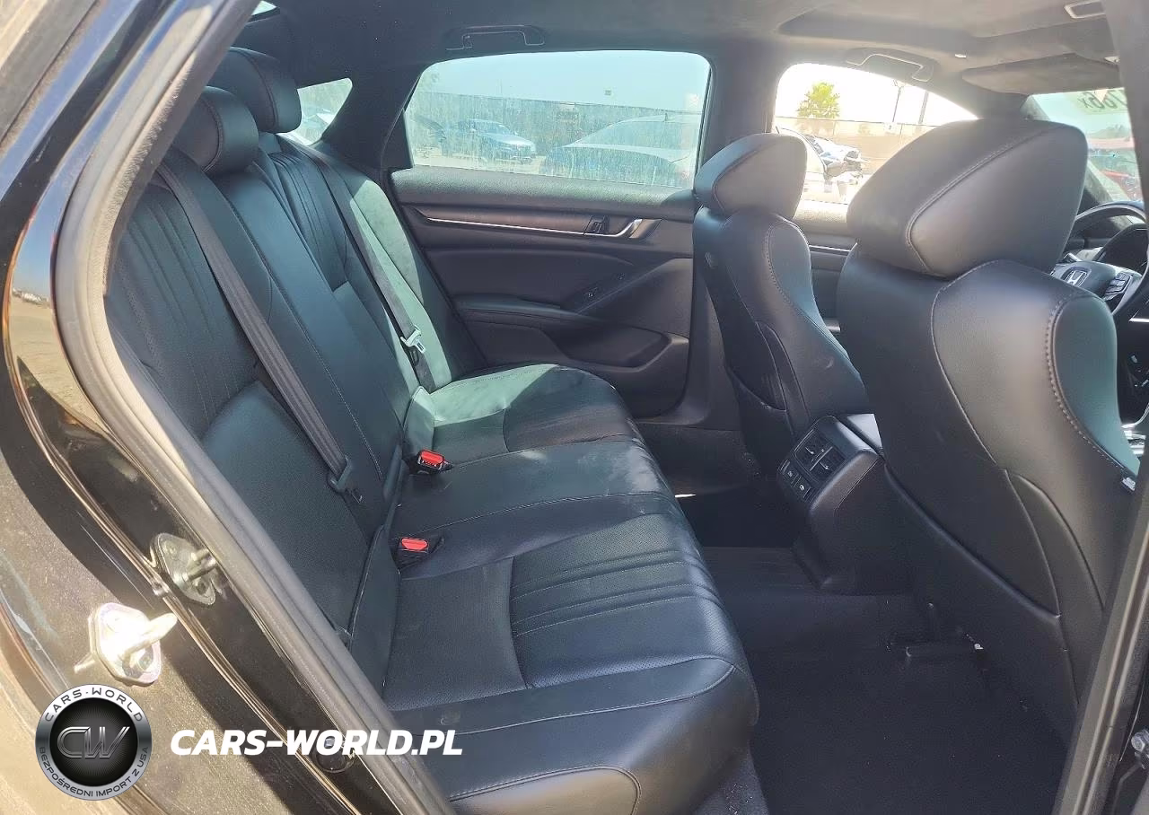 2021 Honda Accord Touring VIN:1HGCV2F91MA010733 - 10