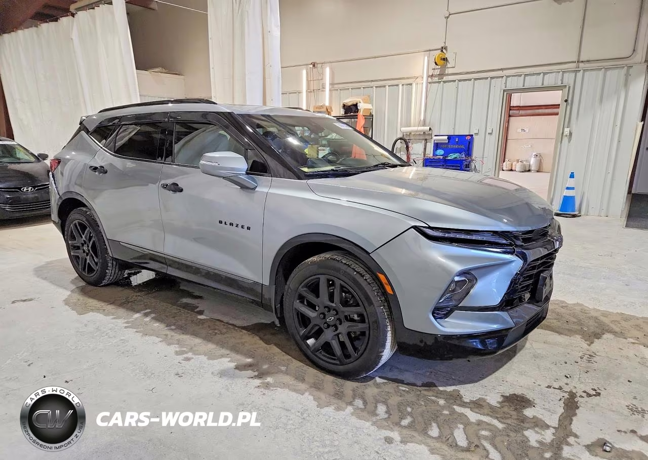 2023 Chevrolet Blazer Rs VIN:3GNKBKRS7PS224072 - 4
