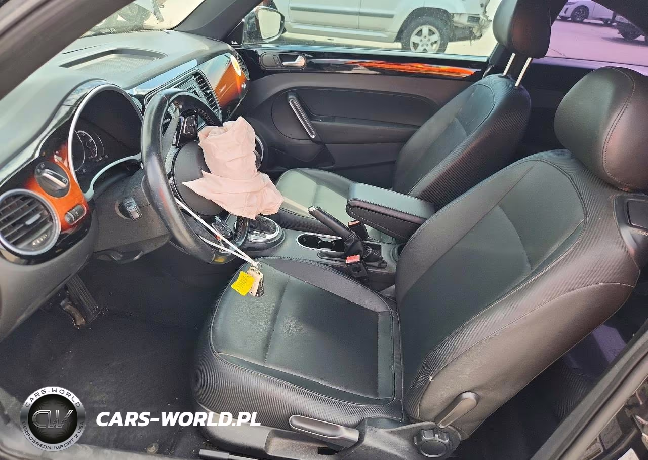 2013 Volkswagen Beetle VIN:3VWJP7AT4DM653612 - 7