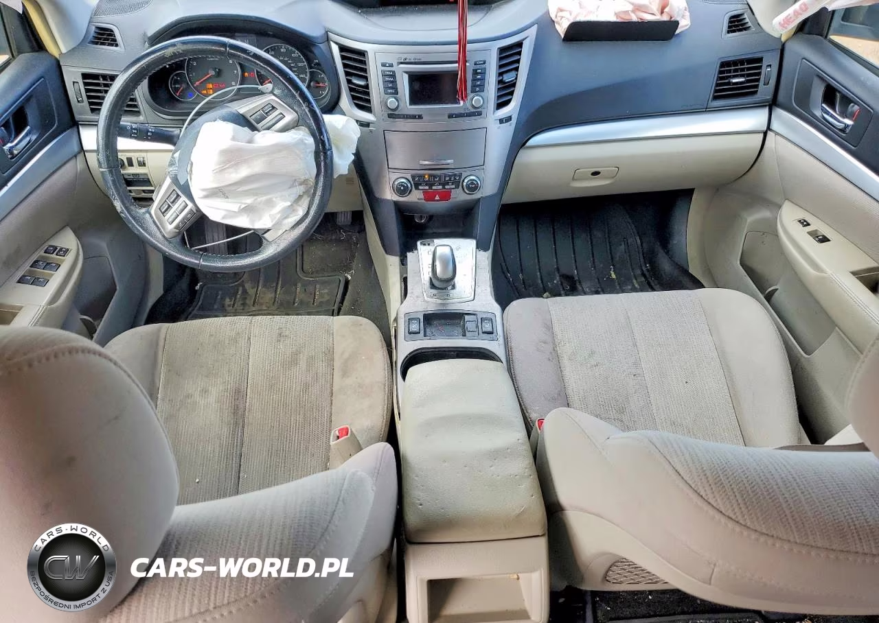 2014 Subaru Outback 2.5I Premium VIN:4S4BRCCC3E3217260 - 8