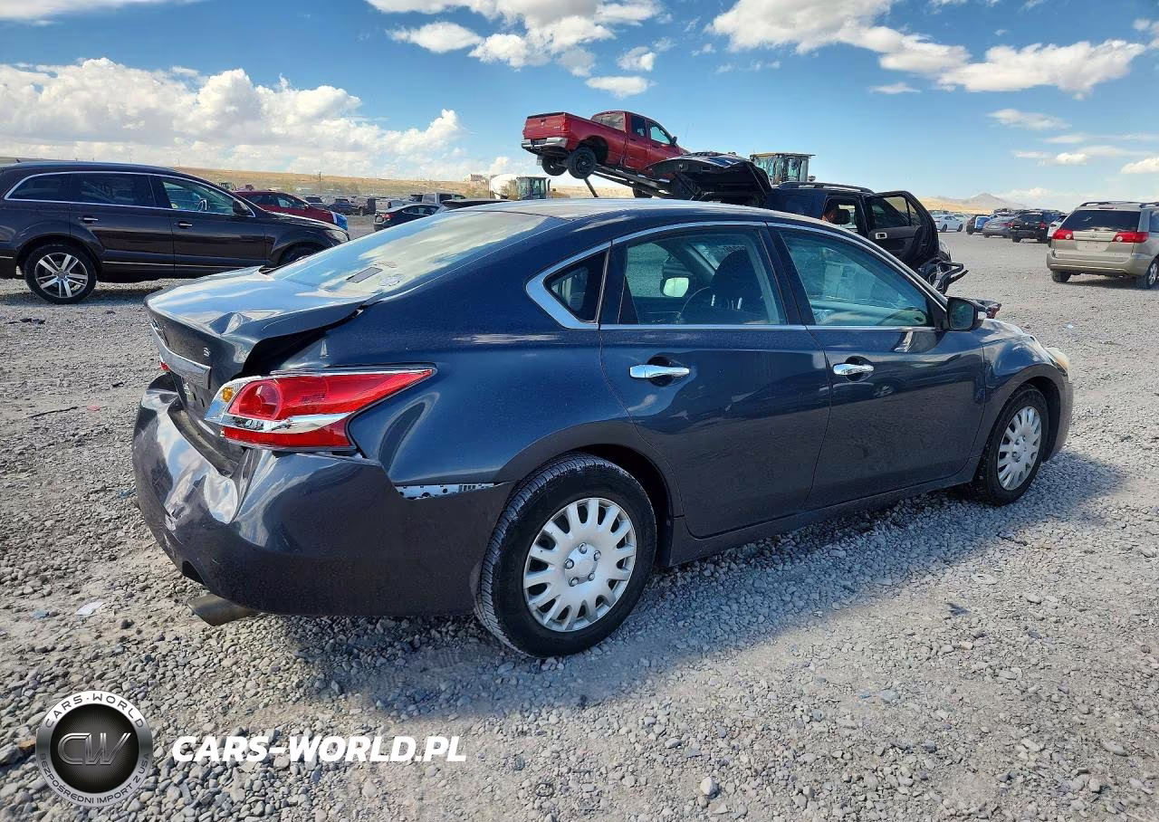 2013 Nissan Altima 2.5 VIN:1N4AL3AP8DN499010 - 3
