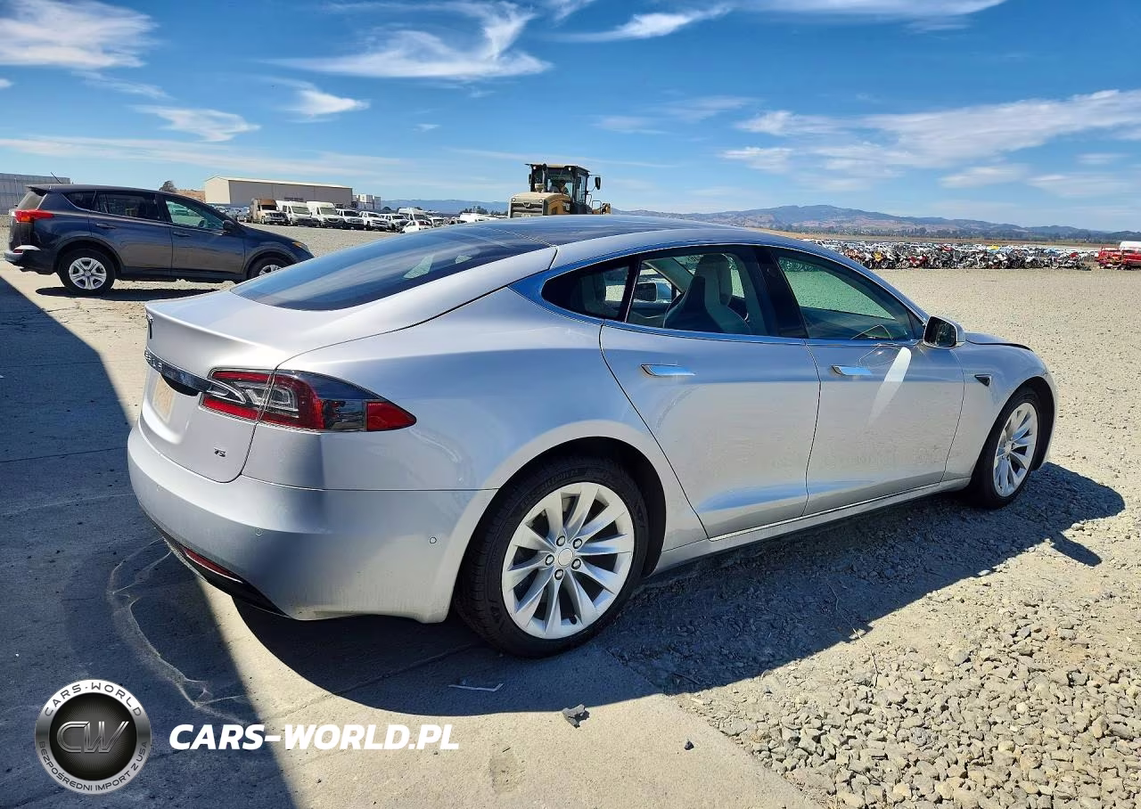 2017 Tesla Model S VIN:5YJSA1E13HF224972 - 3
