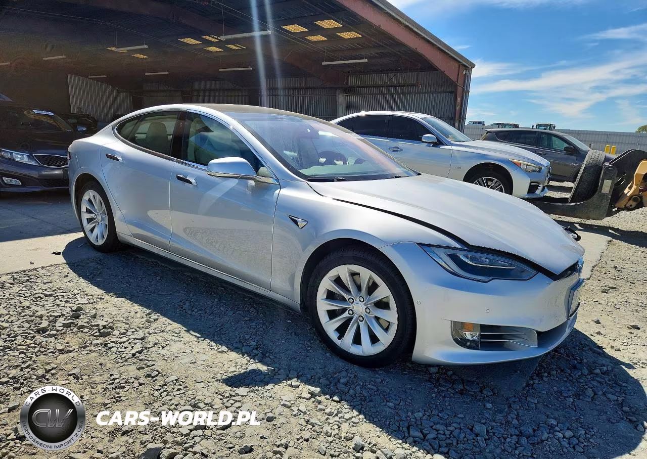 2017 Tesla Model S VIN:5YJSA1E13HF224972 - 4