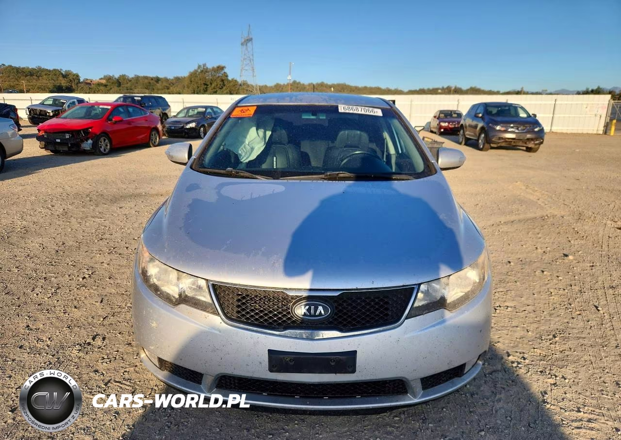 2010 Kia Forte Sx VIN:KNAFW4A32A5251385 - 5