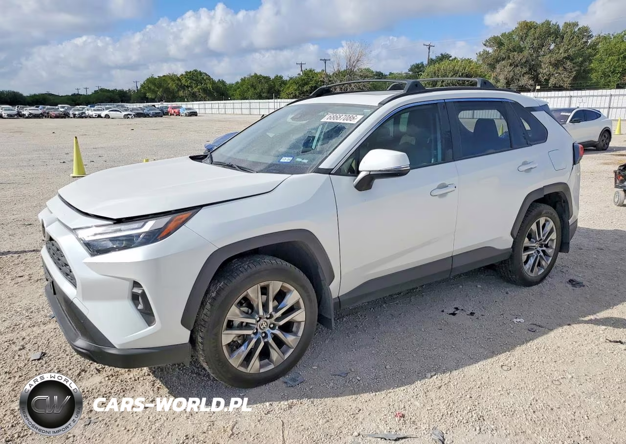 2023 Toyota Rav4 Xle Premium – zdjęcie 1 z 13