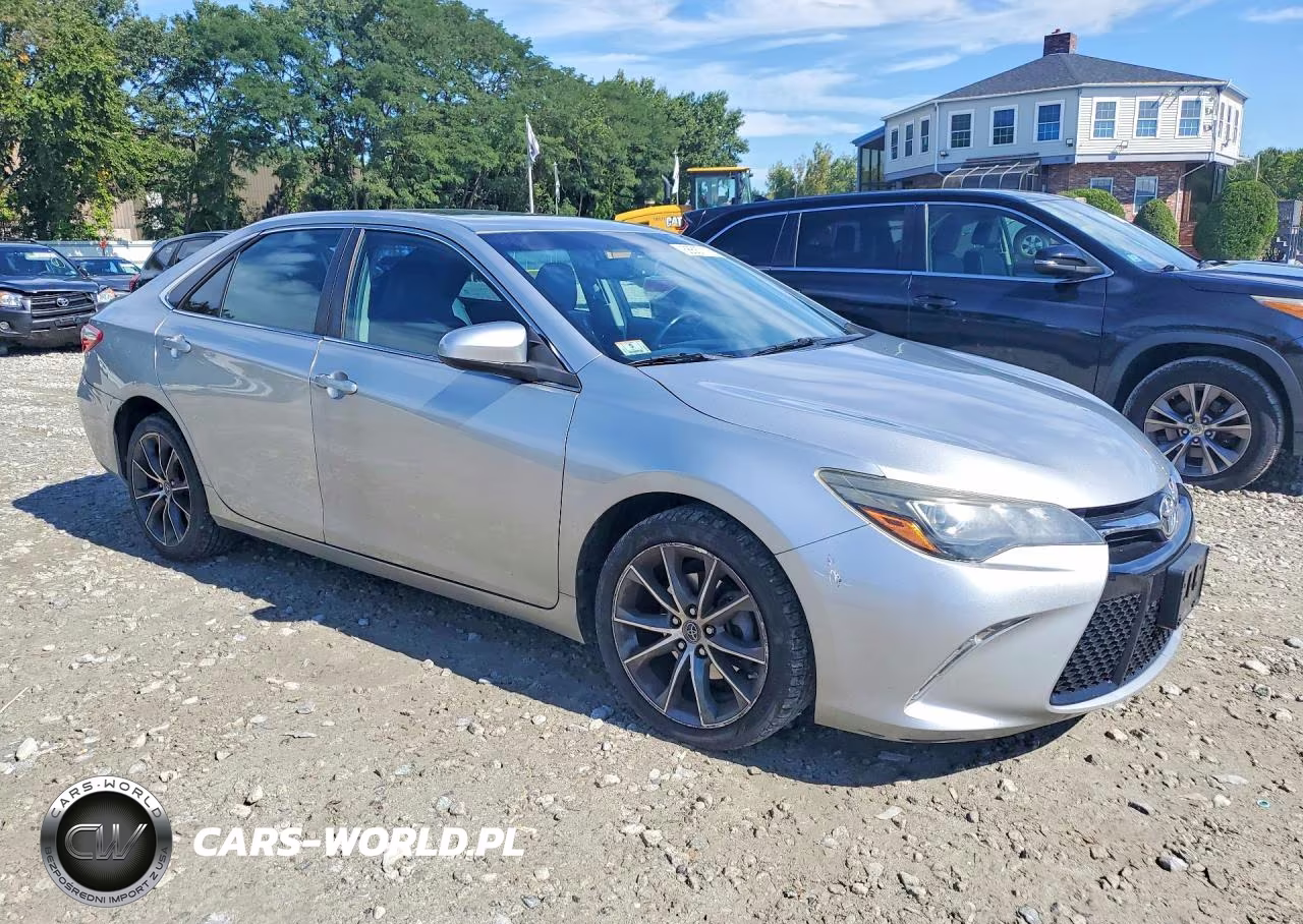 2015 Toyota Camry Xse V6 VIN:4T1BK1FK9FU565538 - 4