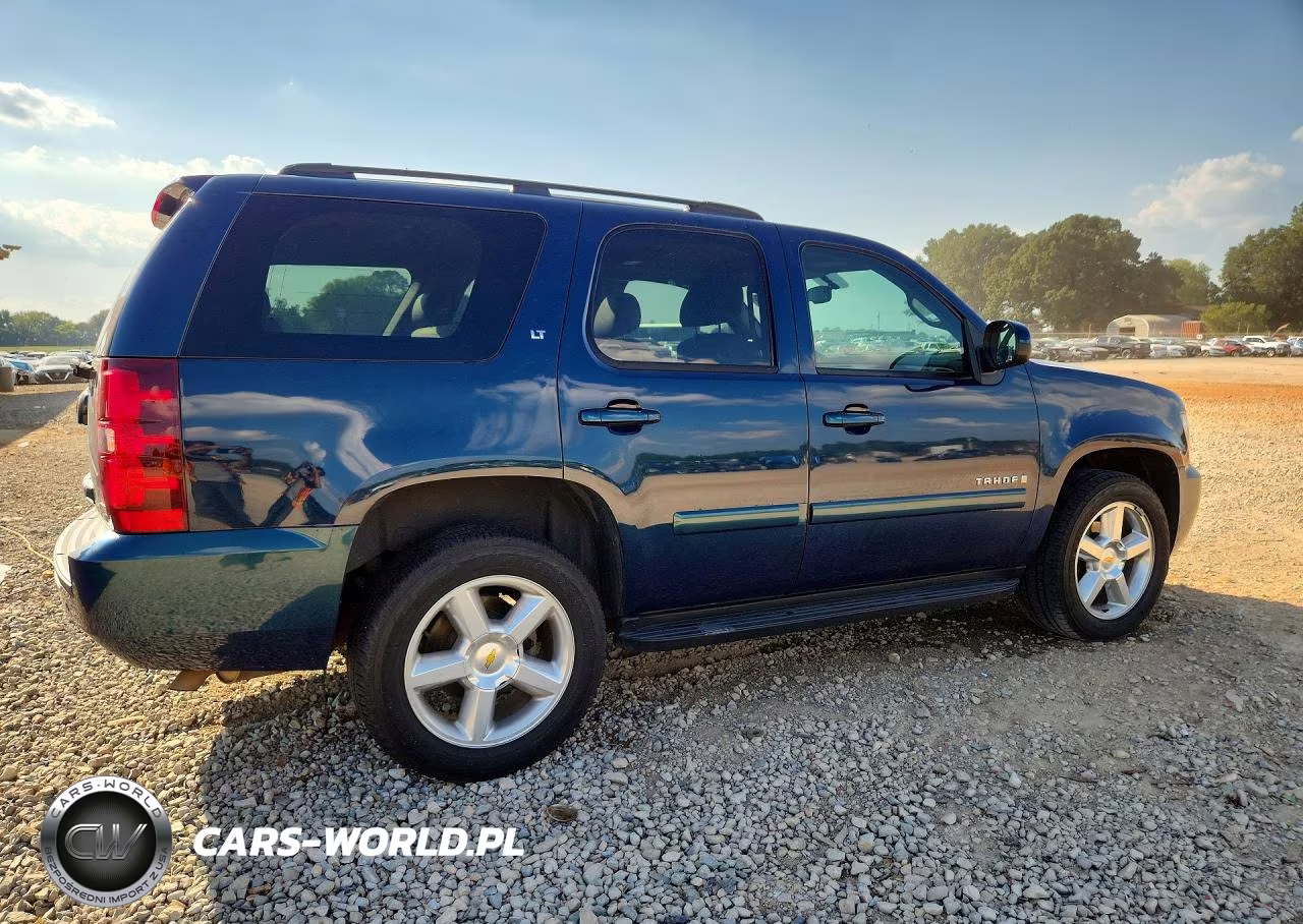 2007 Chevrolet Tahoe C1500 VIN:1GNFC13017J335475 - 3