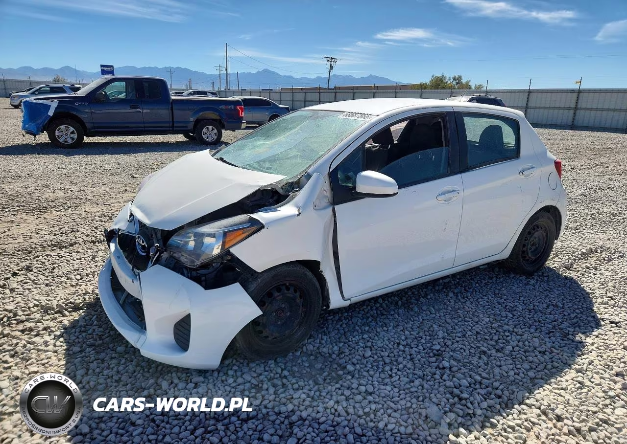 2015 Toyota Yaris 5-Door L