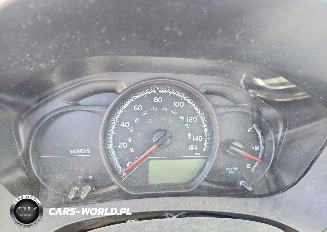 2015 Toyota Yaris 5-Door L VIN:VNKKTUD39FA041460 - 9