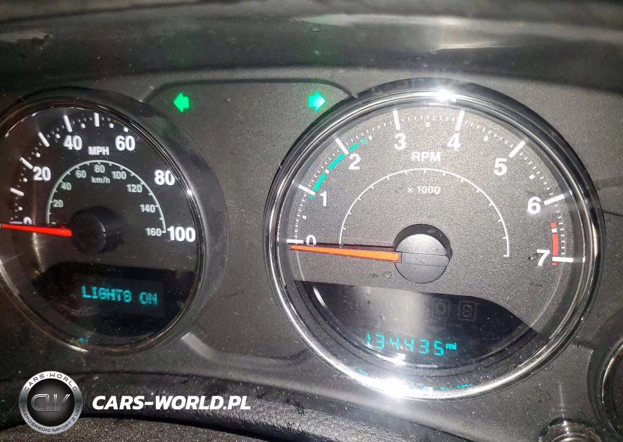 2017 Jeep Wrangler Unlimited Sahara VIN:1C4BJWEG4HL681644 - 9