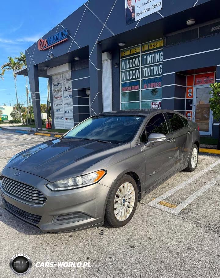 2013 Ford Fusion Se Hybrid VIN:3FA6P0LU4DR217938 - 2
