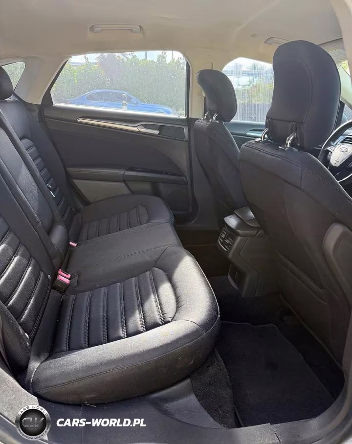 2013 Ford Fusion Se Hybrid VIN:3FA6P0LU4DR217938 - 6