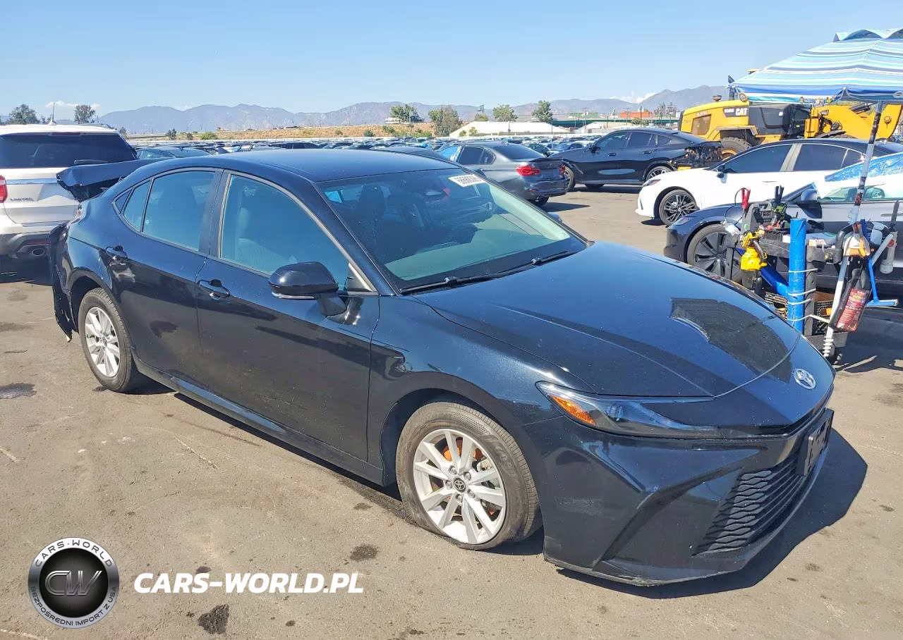 2025 Toyota Camry Le VIN:4T1DAACK8SU018982 - 4