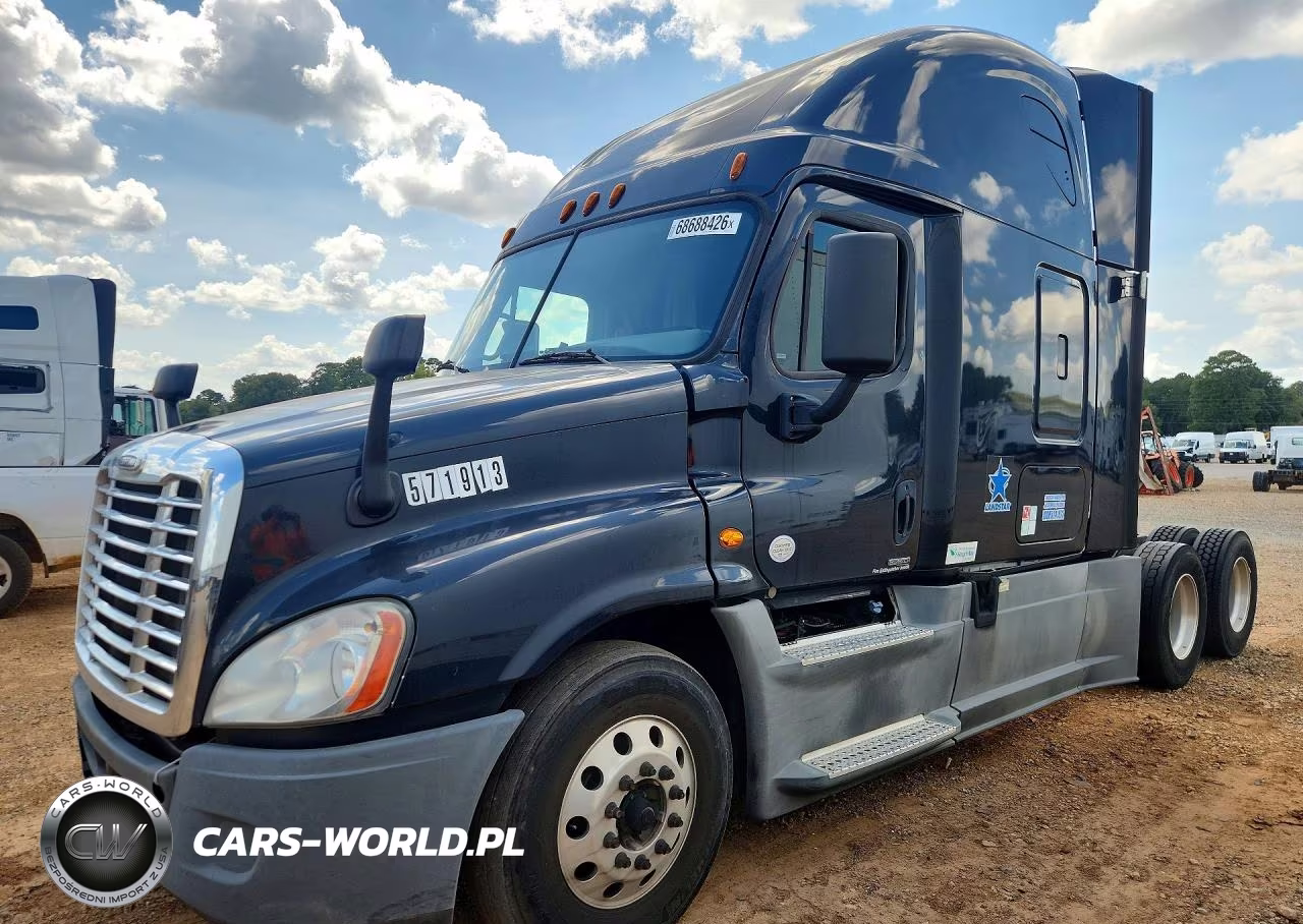 2018 Freightliner Cascadia 125 Semi Truck VIN:3AKJGLDR6JDJK3975 - 5