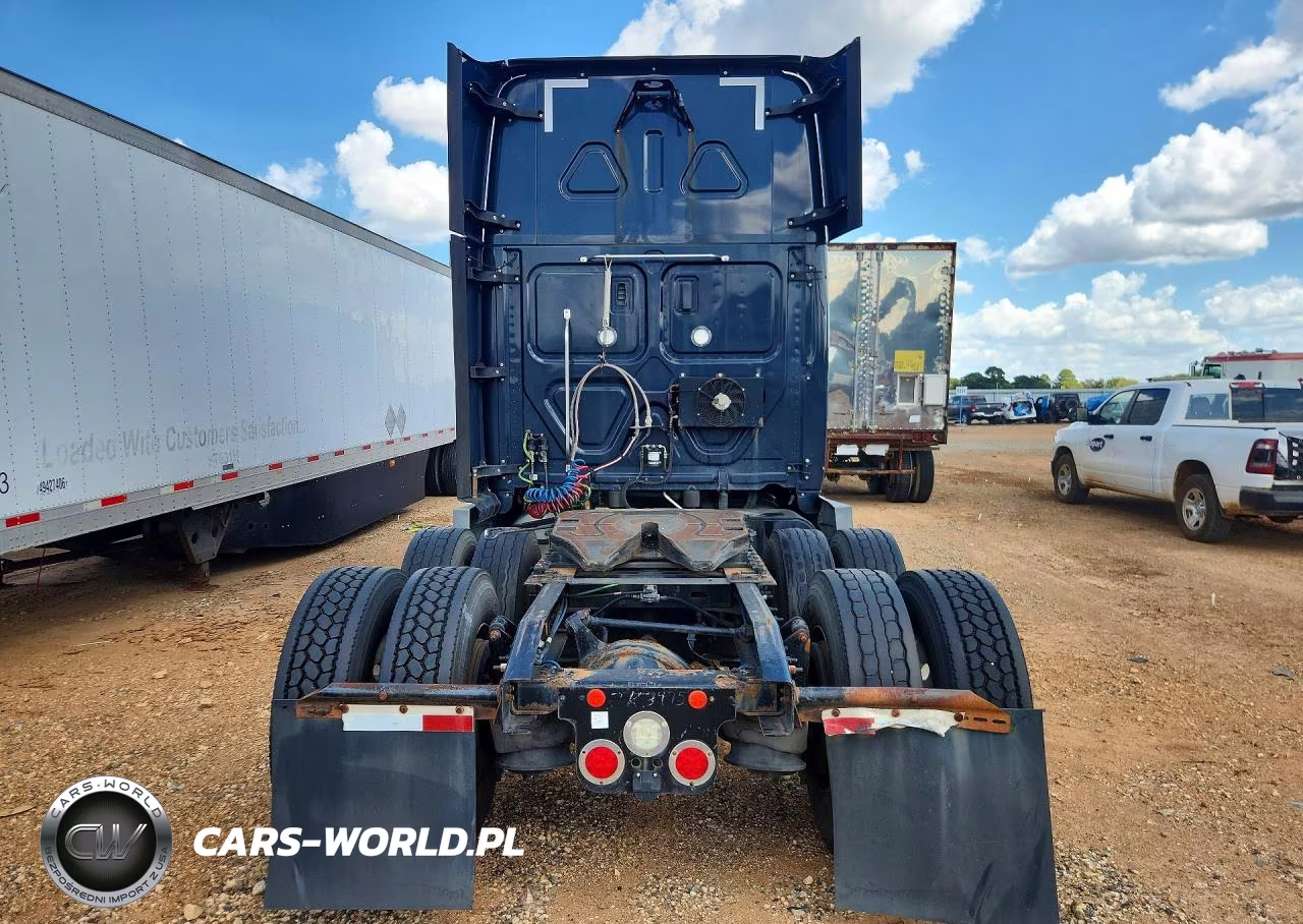 2018 Freightliner Cascadia 125 Semi Truck VIN:3AKJGLDR6JDJK3975 - 6
