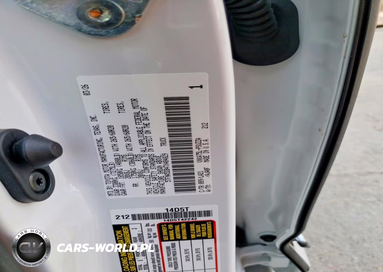 2026 Toyota Tundra Platinum VIN:5TFNA5DB4TX404829 - 13