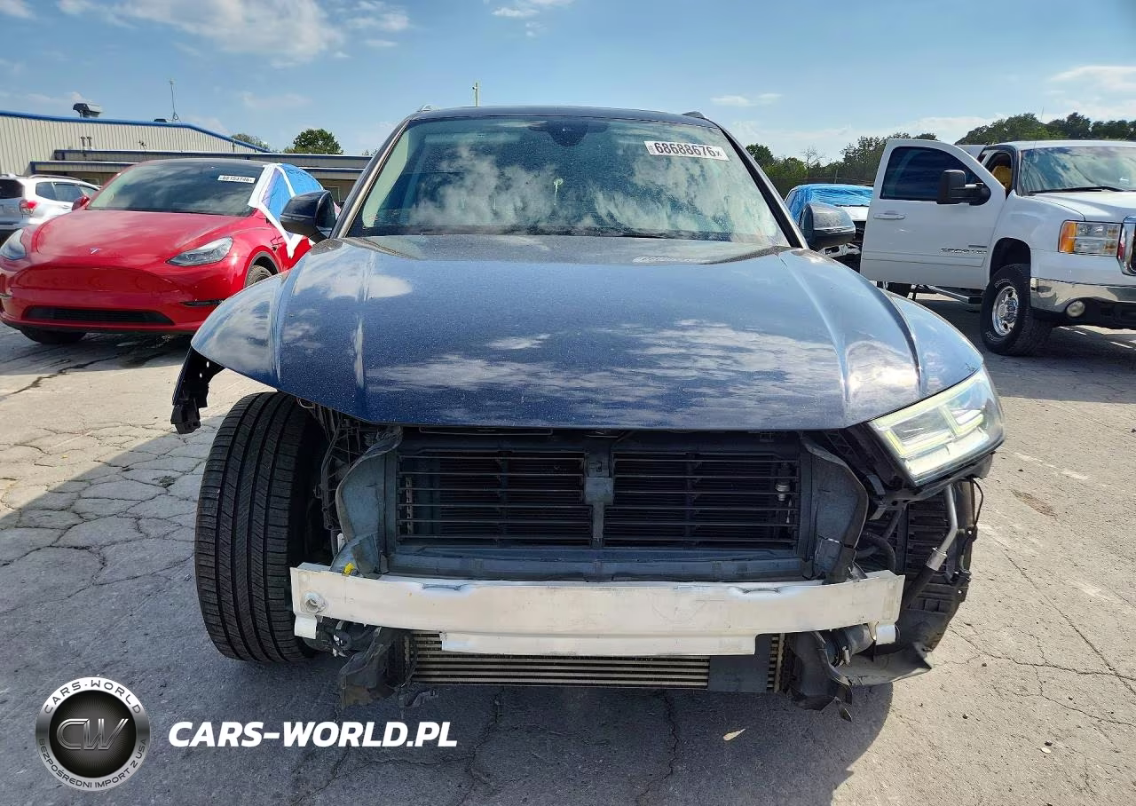 2018 Audi Q5 Premium Plus VIN:WA1BNAFY1J2033778 - 5
