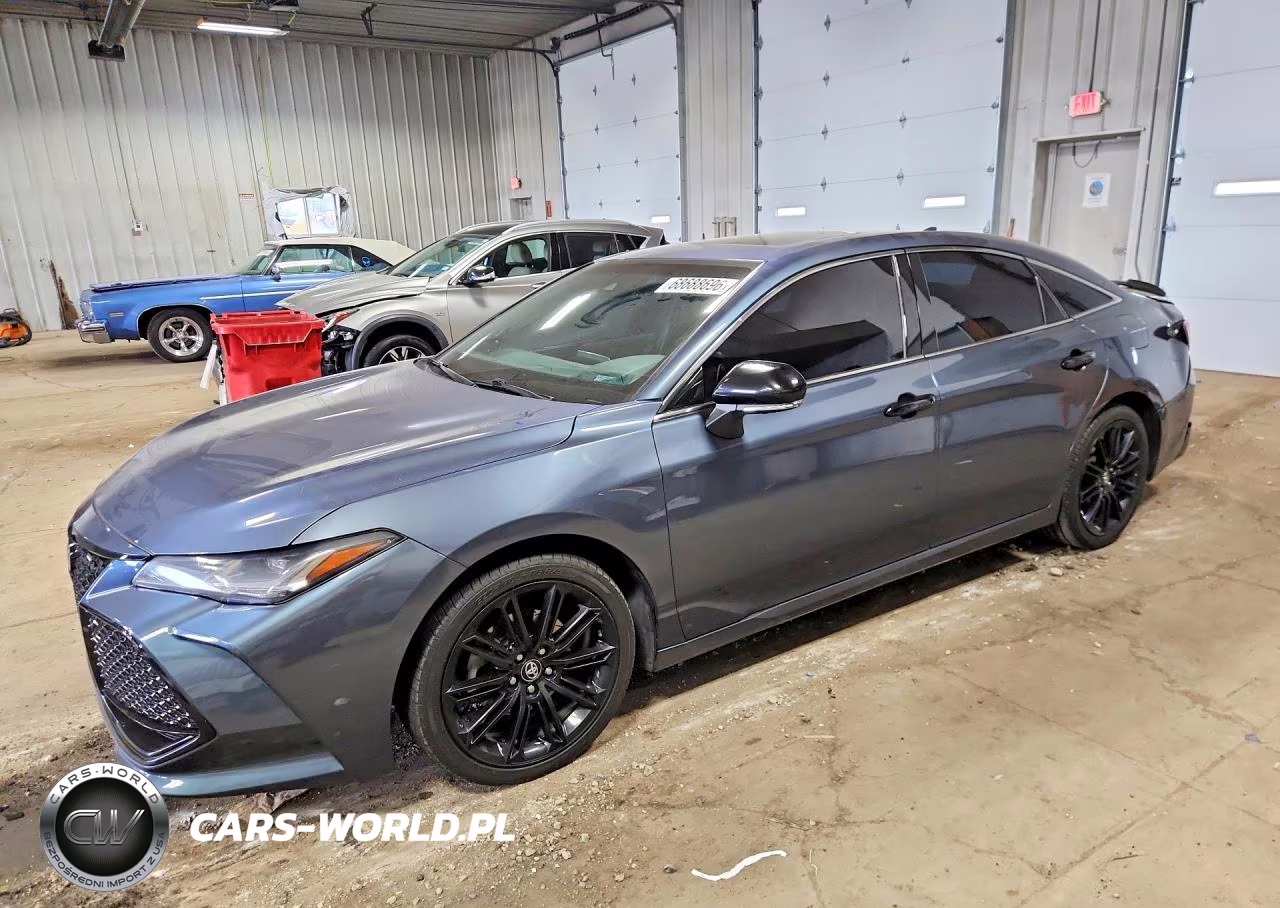 2019 Toyota Avalon Touring – zdjęcie 1 z 13