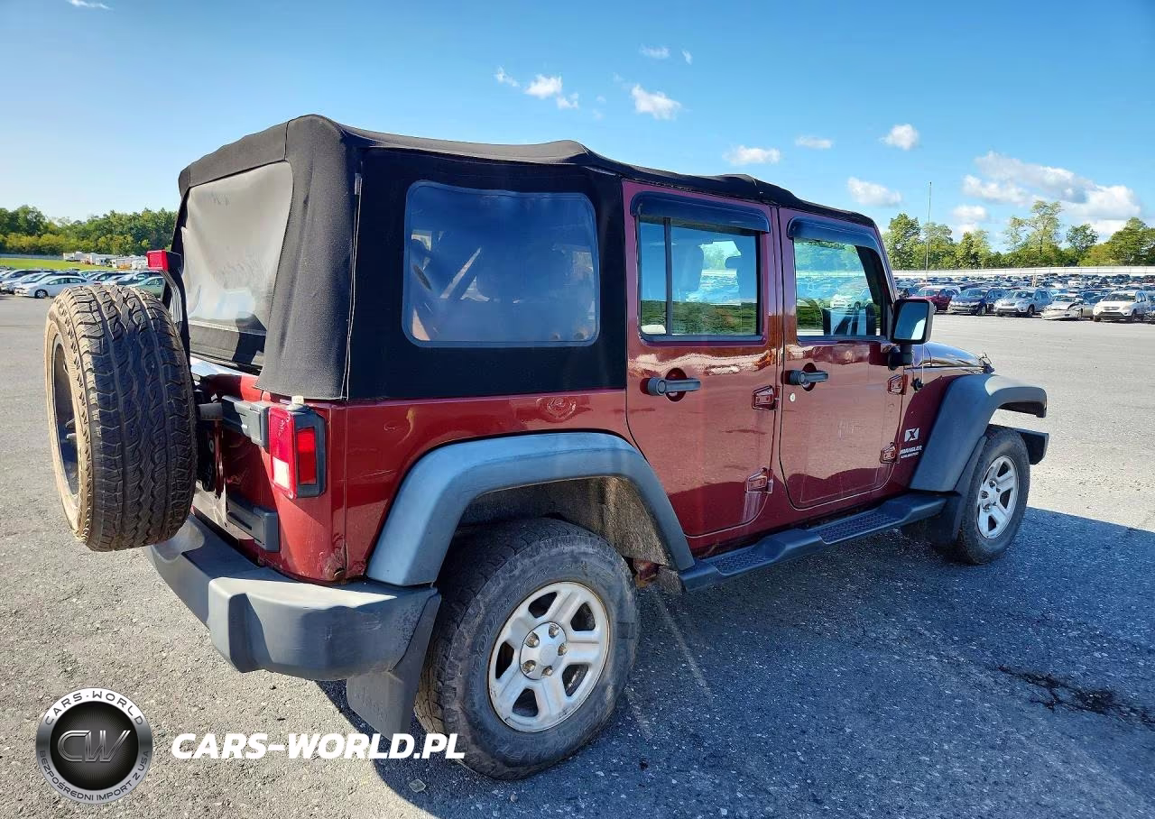 2009 Jeep Wrangler Unlimited X VIN:1J4GZ39149L726984 - 3