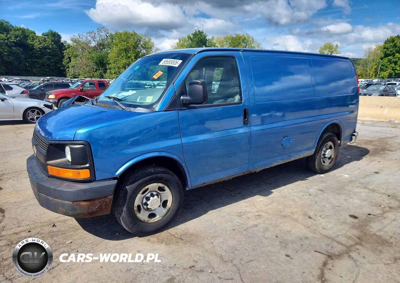 2010 Chevrolet Van
