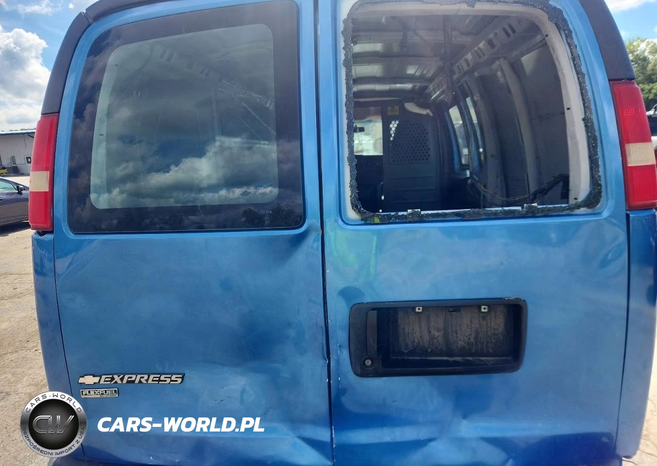 2010 Chevrolet Van VIN:1GC2GTAA0A1182050 - 10