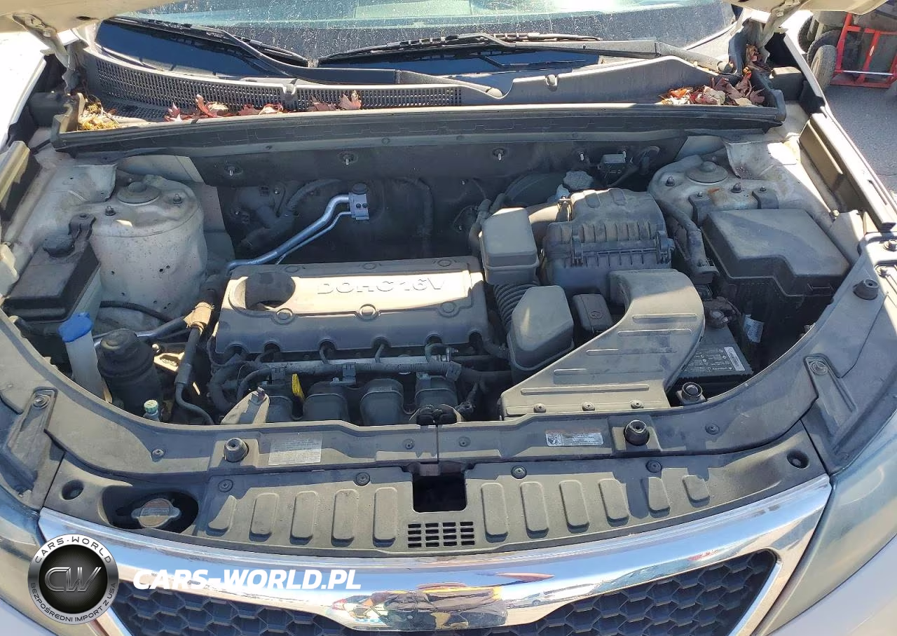 2011 Kia Sorento Lx VIN:5XYKT3A19BG082672 - 12