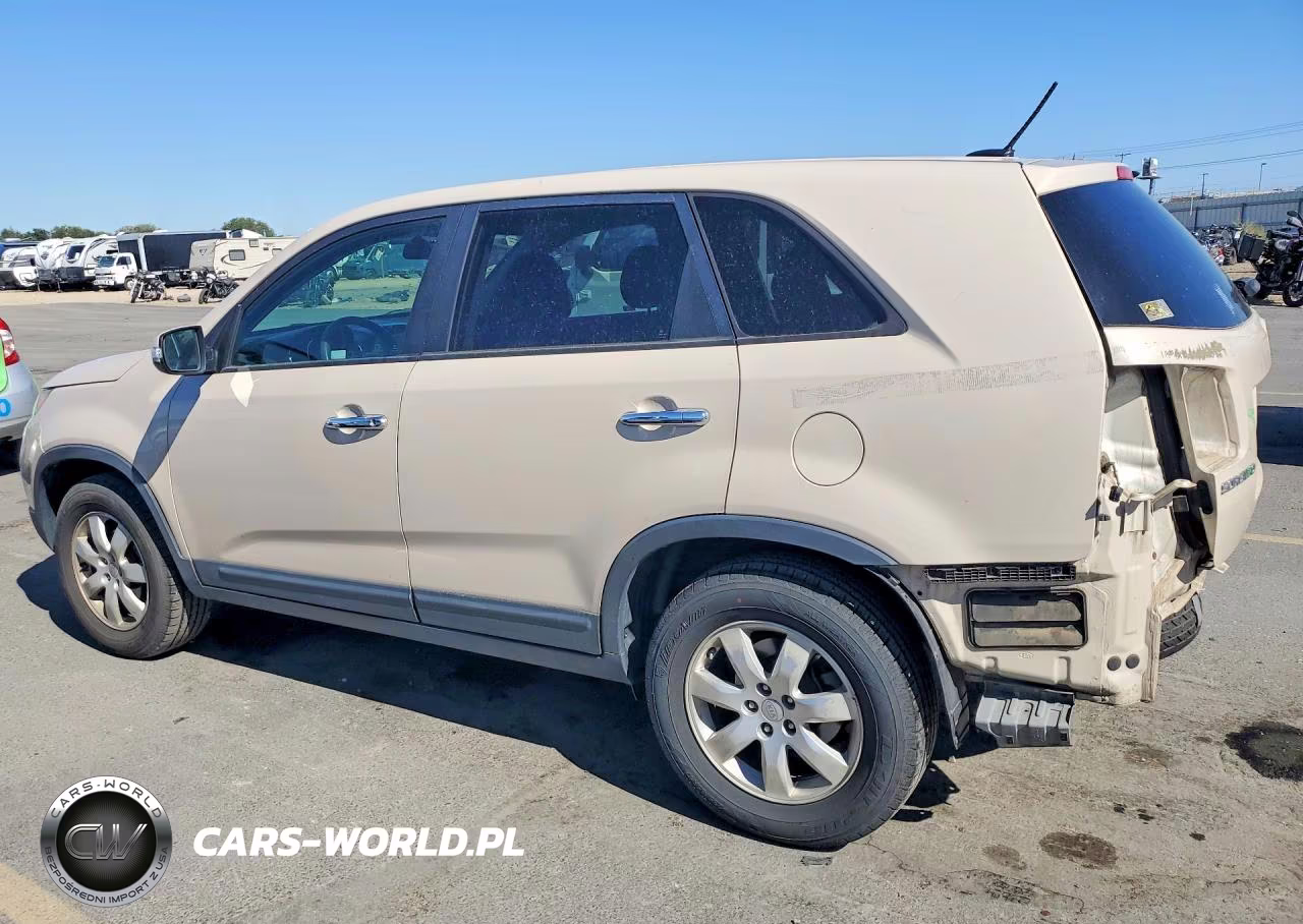 2011 Kia Sorento Lx VIN:5XYKT3A19BG082672 - 2