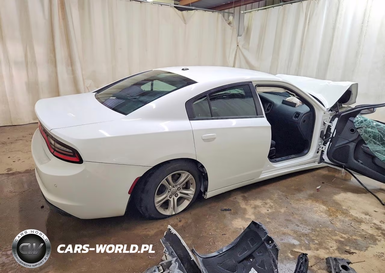 2022 Dodge Charger Sxt VIN:2C3CDXBG3NH261649 - 3