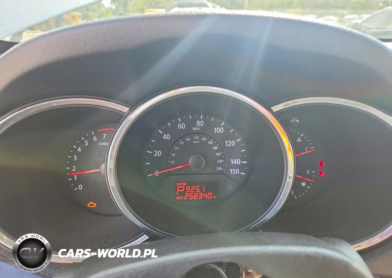 2012 Kia Sorento Lx VIN:5XYKTCA63CG297882 - 9