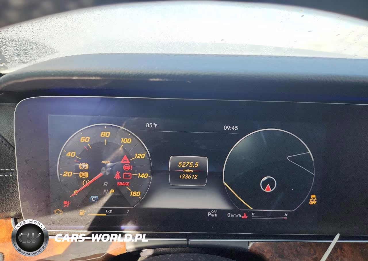 2017 Mercedes-Benz E 300 4Matic VIN:WDDZF4KB2HA208565 - 9