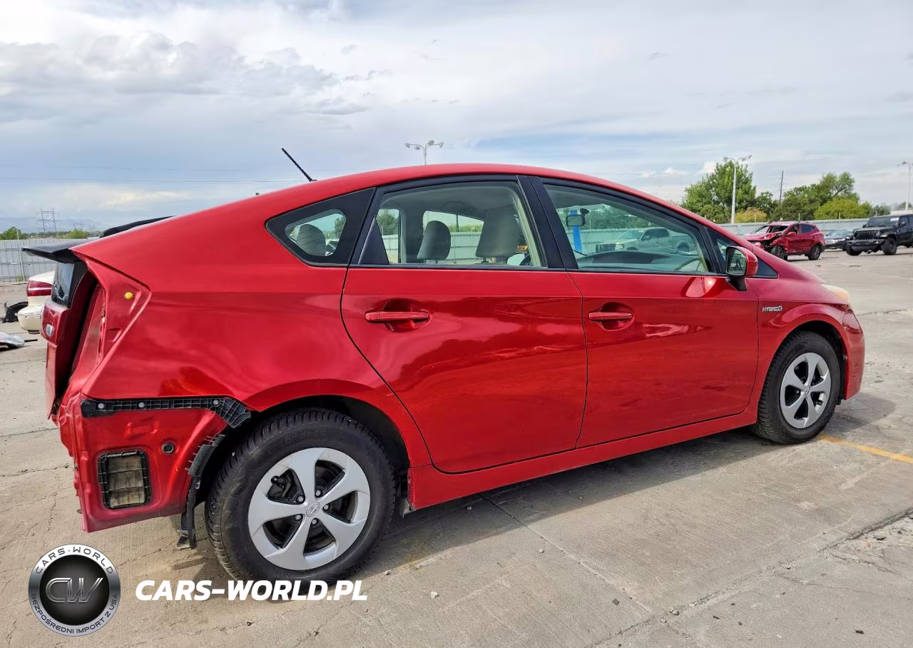 2012 Toyota Prius Two VIN:JTDKN3DU2C5407737 - 3