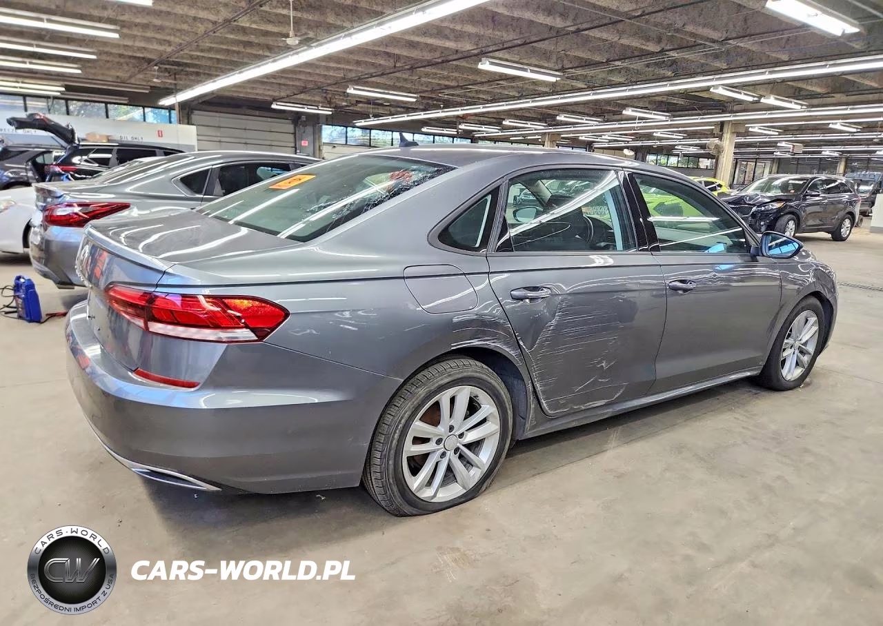 2021 Volkswagen Passat S VIN:1VWAA7A34MC009384 - 3