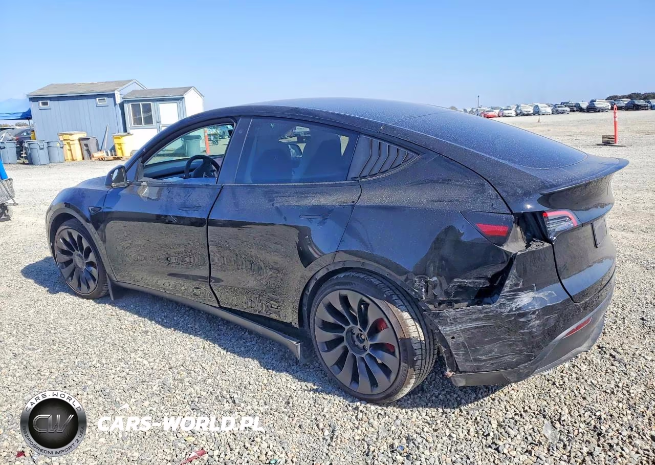 2022 Tesla Model Y VIN:7SAYGDEF2NF414203 - 2