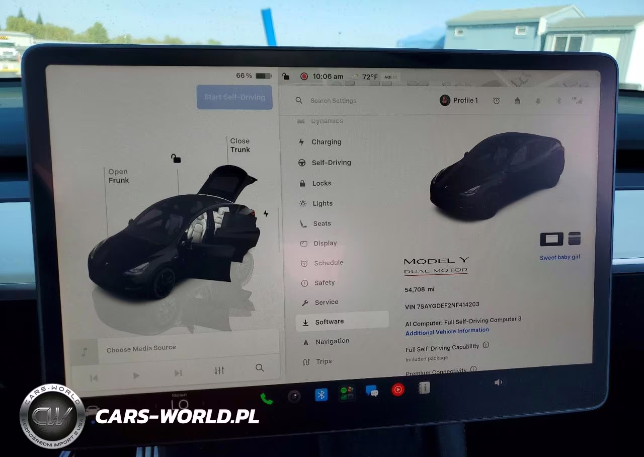 2022 Tesla Model Y VIN:7SAYGDEF2NF414203 - 9
