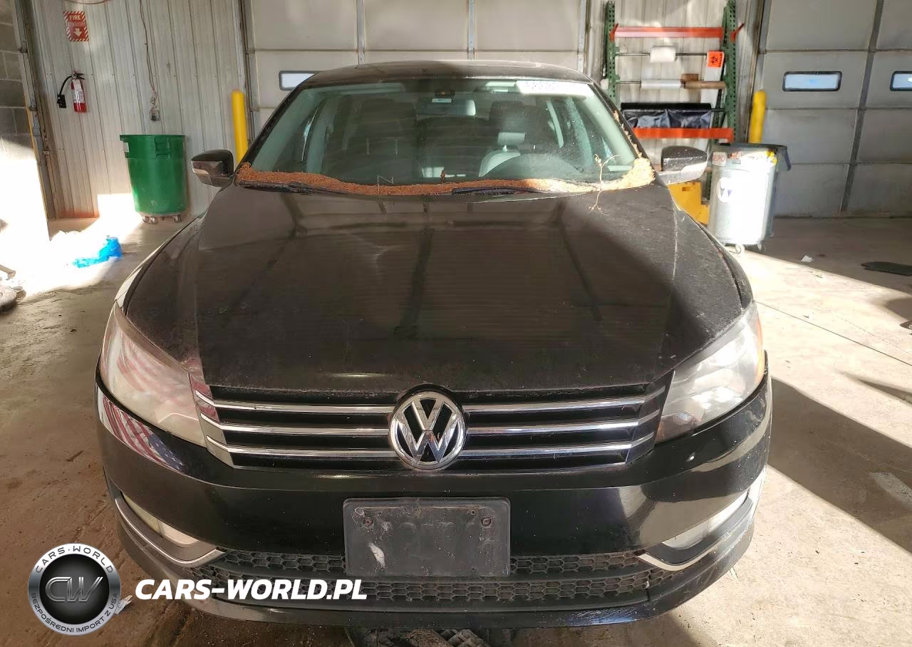 2015 Volkswagen Passat Se VIN:1VWBS7A3XFC012701 - 5