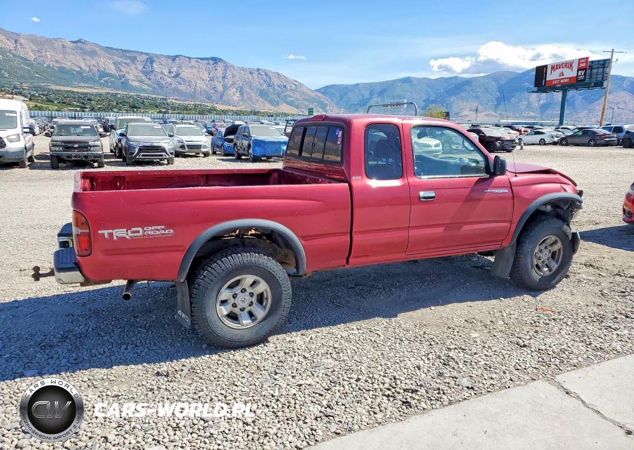 2000 Toyota Tacoma V6 VIN:4TAWN72N8YZ621146 - 3