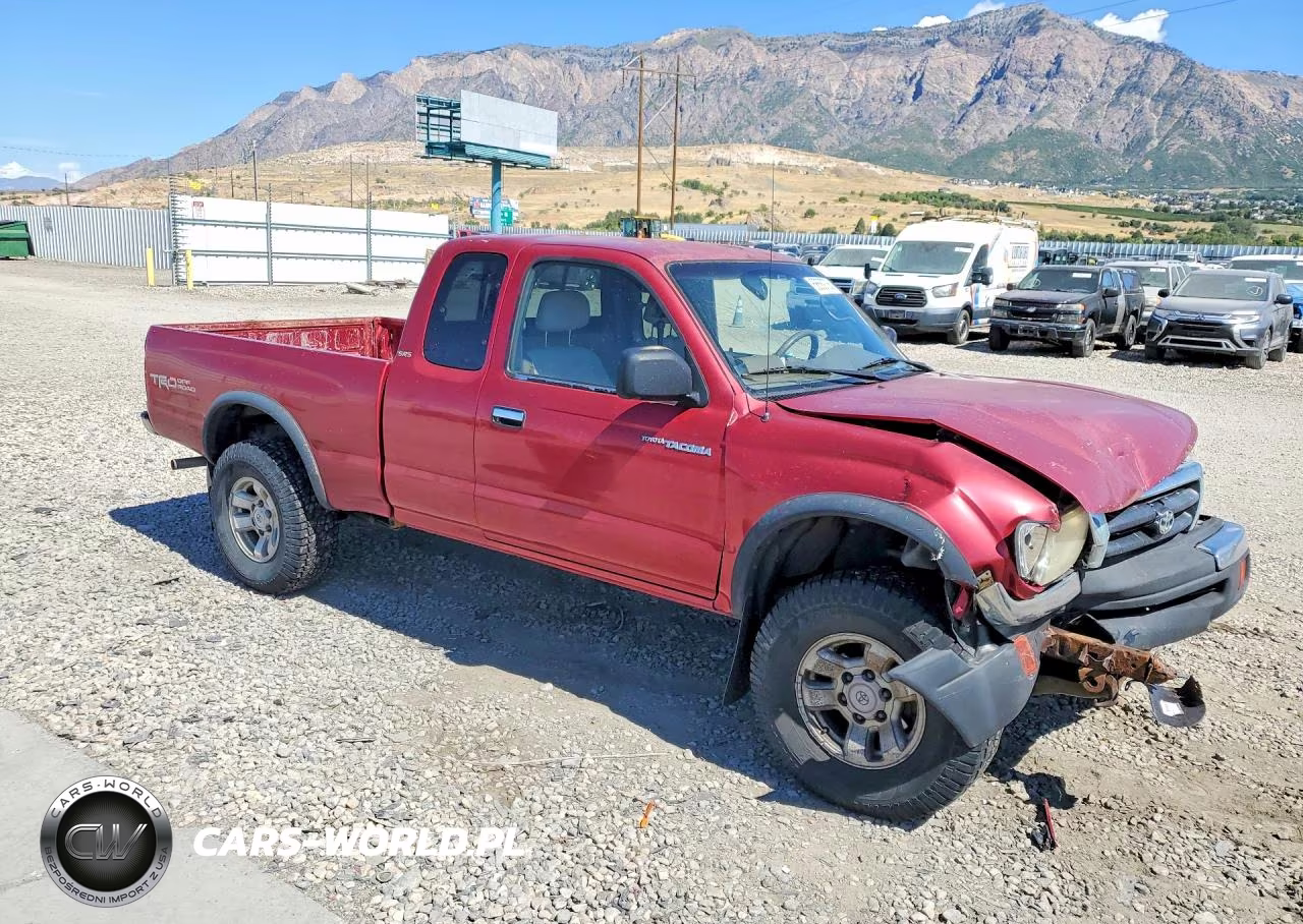 2000 Toyota Tacoma V6 VIN:4TAWN72N8YZ621146 - 4