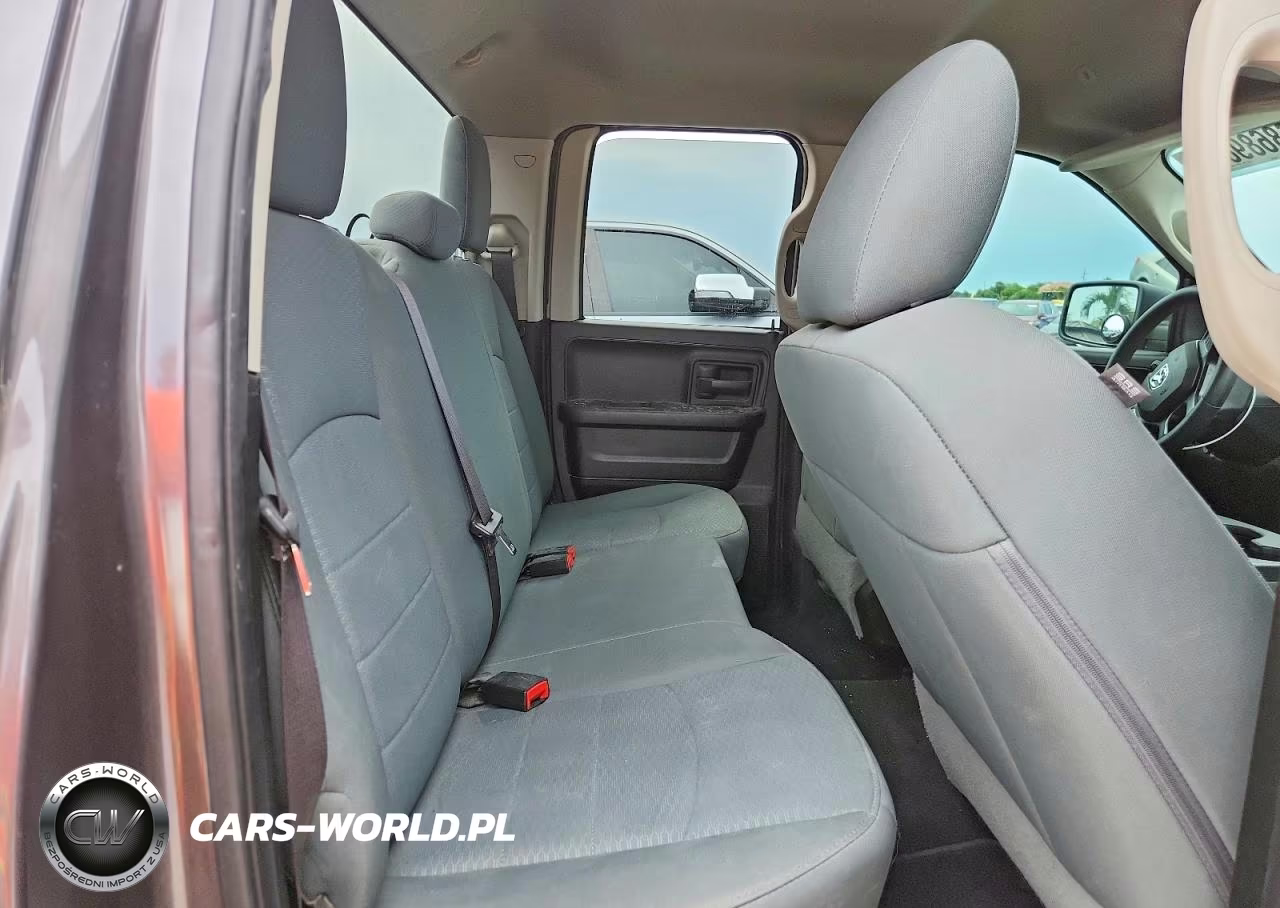 2019 Ram 1500 Classic Tradesman 4X2 6'4 Box VIN:1C6RR6FG1KS711113 - 10