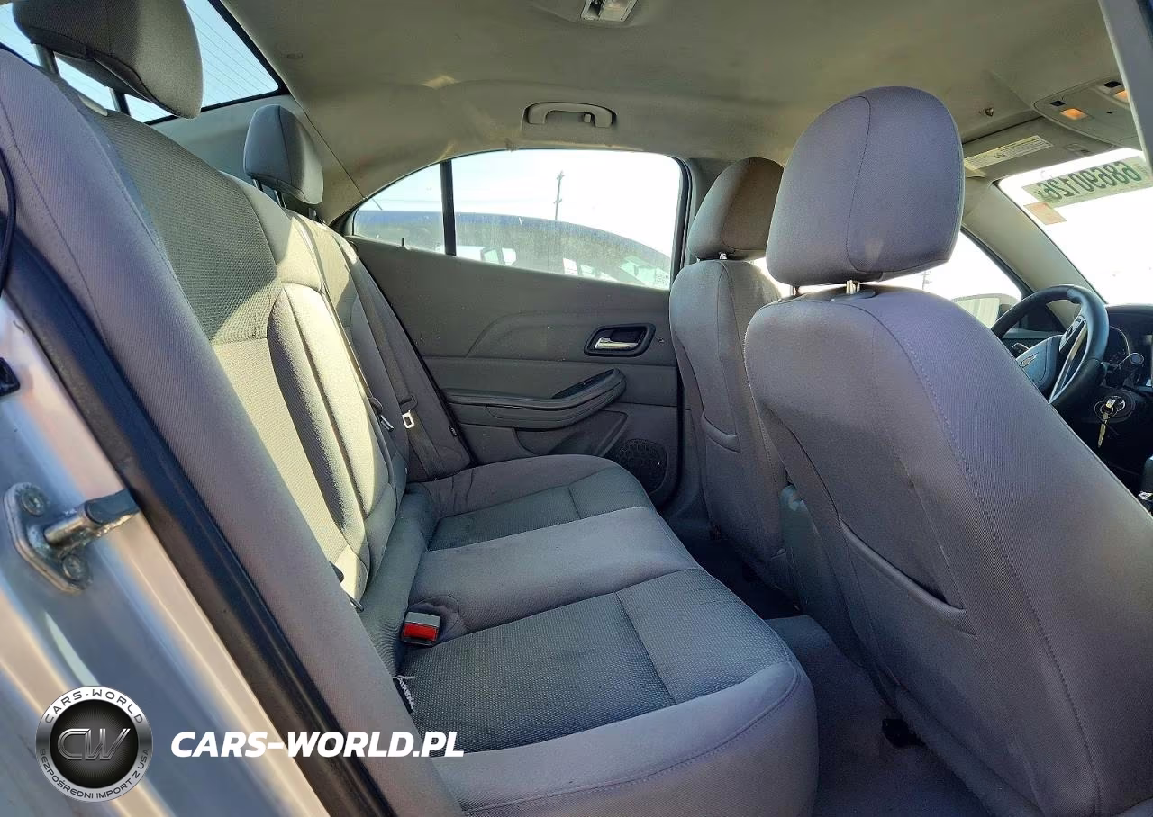 2013 Chevrolet Malibu Ls VIN:1G11B5SA5DF350351 - 10