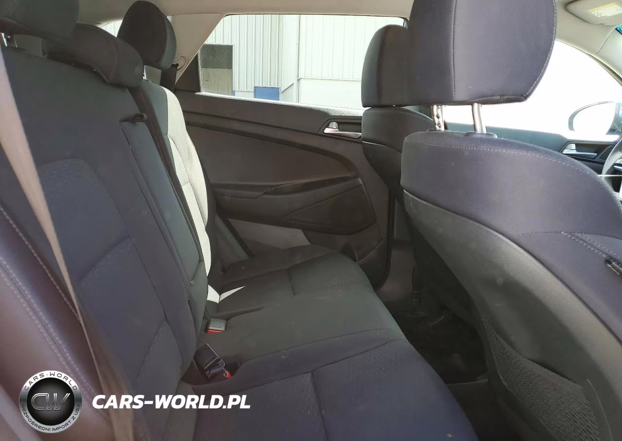 2019 Hyundai Tucson Value VIN:KM8J3CA42KU025228 - 11