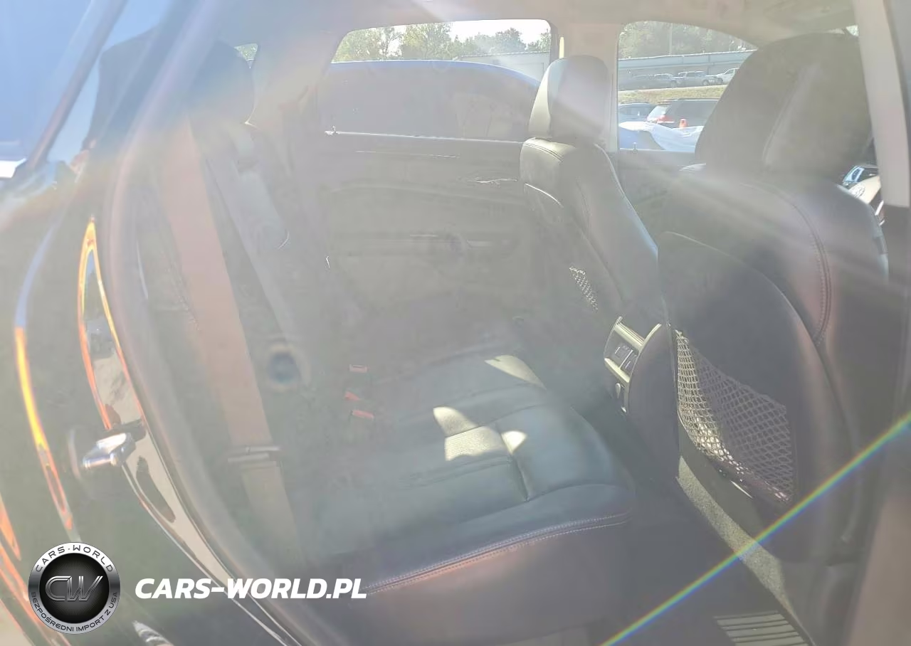 2013 Cadillac Srx Performance Collection VIN:3GYFNDE38DS561657 - 10