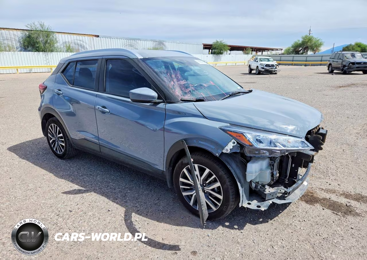 2023 Nissan Kicks Sv VIN:3N1CP5CV7PL465842 - 4